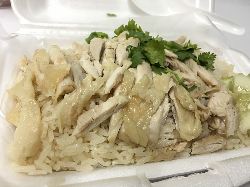 蒸鸡饭。海南鸡饭。