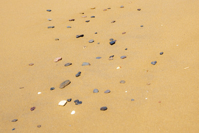 卡布兰克地区公园的海滩，卡塔赫纳，穆尔西亚的LA MANGA DEL MAR MENOR地区。