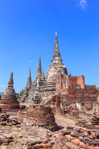 泰国大城府Phra Si Sanphet寺的三座古塔