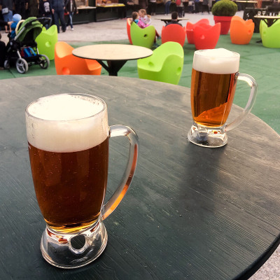 杯啤酒