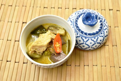 咖喱煮茄子鸡