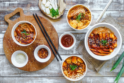 一套韩国食物