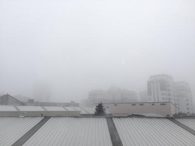 米兰上空的雾