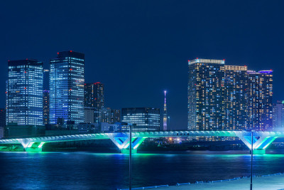 晴海地区和丰桥，东京天空树的夜晚