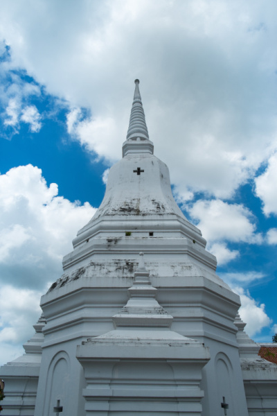 Wat Phra Tat Chai的宝塔