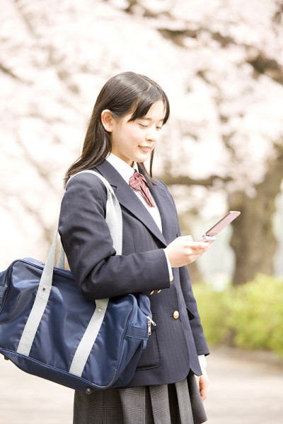 初中女学生