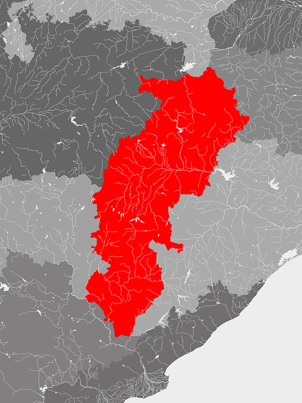 带有湖泊和河流的恰蒂斯加尔邦地图。