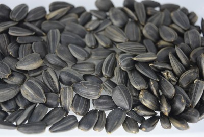 黑葵花籽、烤葵花籽、炒葵花籽，对人们来说是天然健康食品，美味宜人。