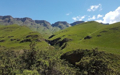 风景优美的山