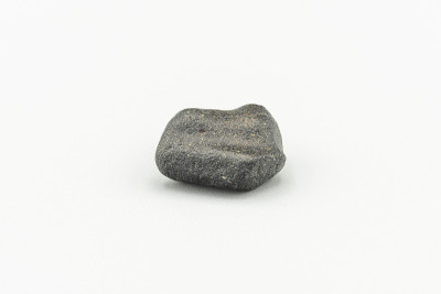 Black magnetic Tektite Meteorite called Atacamaite