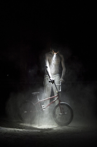 bmx骑手。