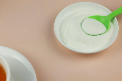 胶原蛋白粉随时可用。补充蛋白质的摄入量。