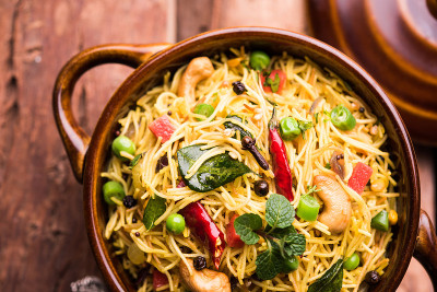 Semiya Upma或Vermicelli upppuma或upppittu是一个受欢迎的早餐菜单