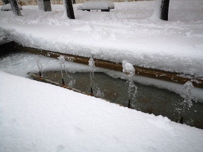 雪和喷泉Alcalá德赫那勒斯
