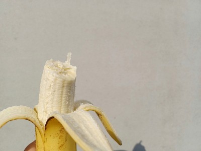 被咬过的香蕉