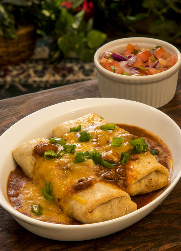 牛肉chimichanga