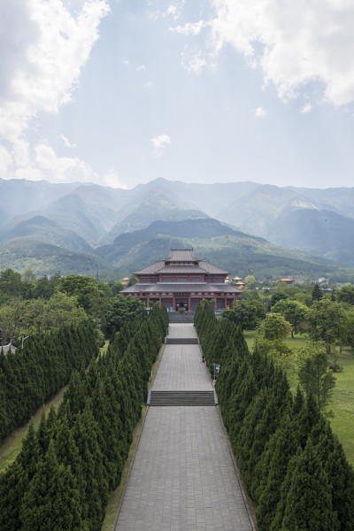 中国云南的佛教寺庙建筑