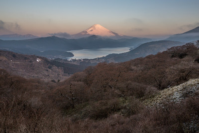 富士山箱根湖日出
