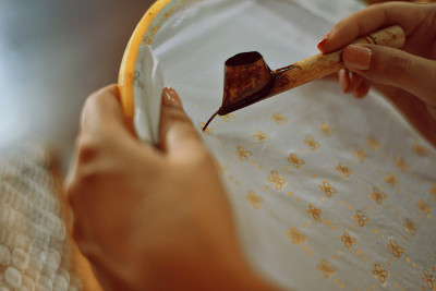 绘制蜡染