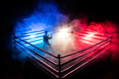 模糊的背景。Mma打八角形舞台。环极限运动综合格斗比赛