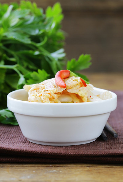 传统韩国辣味泡菜(泡菜)