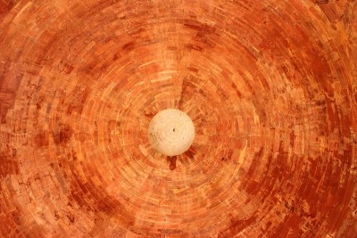 Qutub Minar天花板的建筑细节