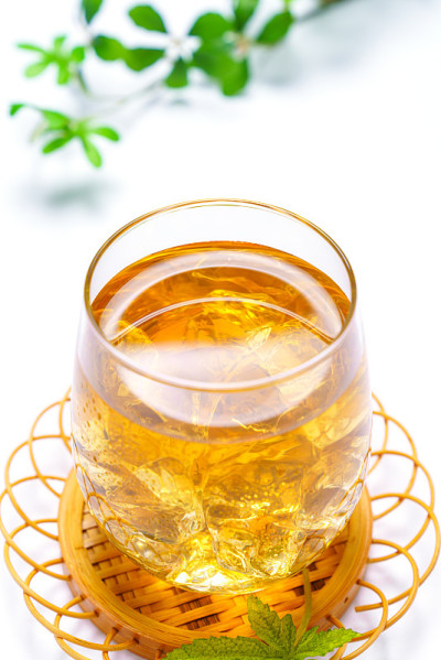 大麦茶，日本大麦茶的形象