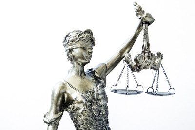 正义女神象征法律，法律观念形象