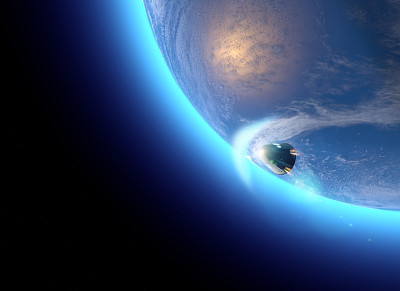 宇宙飞船，航天员到国际空间站的轨道运输舱。绕着地球的轨道运行。地球的卫星图片