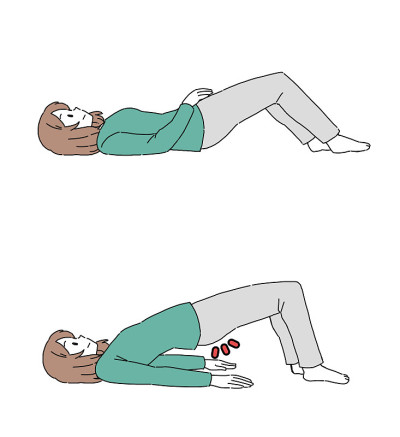 尿漏:一位妇女做盆底肌练习的插图材料
