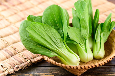 新鲜小白菜或小白菜(白菜)