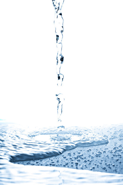 水喷出