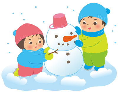 孩子们堆雪人