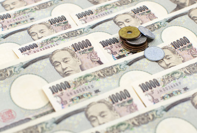 日元