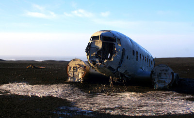 DC-3 残骸