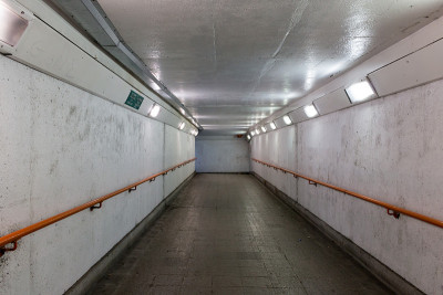 行人隧道