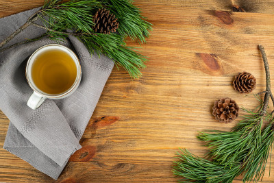 Pine Needles Tea, Healthy Winter Vitamin C Beverag