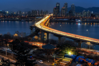 清坝大桥的交通高峰时间