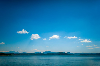 湖村