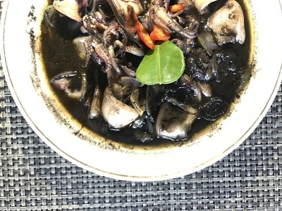 黑酱鱿鱼。