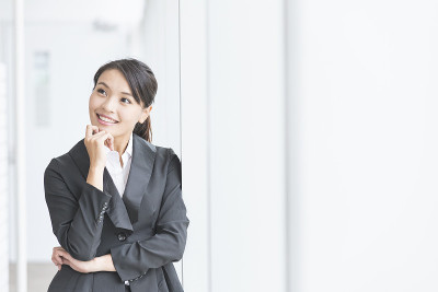 亚洲商业女性