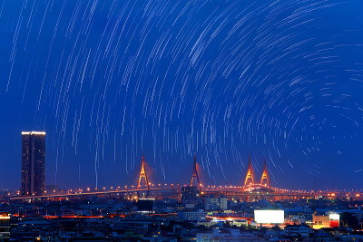 星星和这个城市里最高的建筑