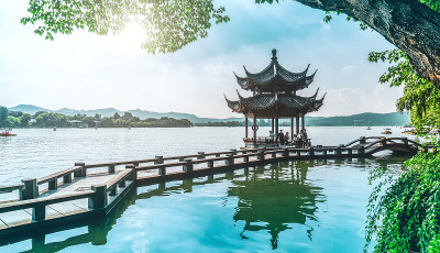 杭州西湖美丽的风景和建筑景观