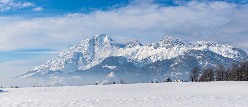 田园诗般的雪山山峰，风景，阿尔卑斯山，奥地利