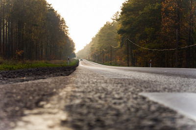 沥青道路。