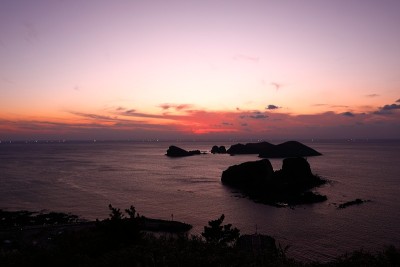 岛屿，岛屿，济州岛，无人居住的岛屿，悬崖，大海，海浪，无人居住的岛屿，潜艇，熔岩，旅游景点，游轮，日