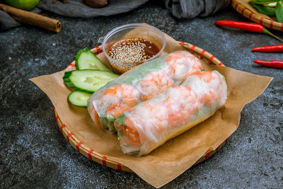 鲜虾春卷，越南菜