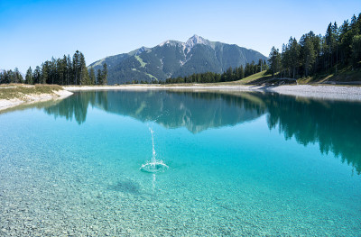 山湖景观