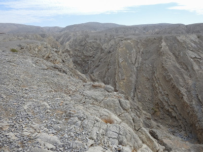 哈贾尔山脉公路靠近阿曼边境。Khatt地区。兼有。阿拉伯联合酋长国