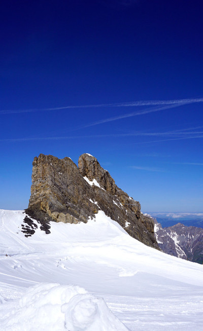 滑雪雪山公园铁力斯垂直